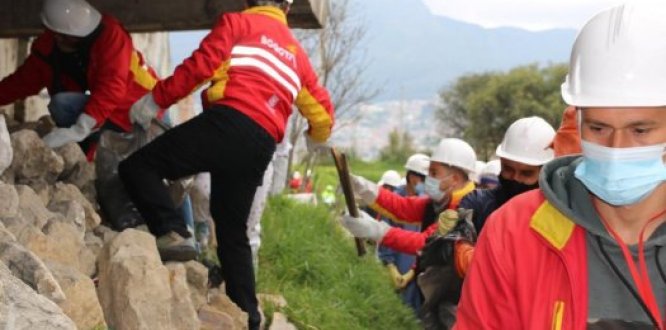 Alcaldía Local de Los Mártires realiza operativo interlocal en Los Comuneros Alcaldía Local de Los Mártires realiza operativo interlocal en Los Comuneros
