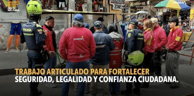 Foto_operativo_recuperación_espacio_público_mártires